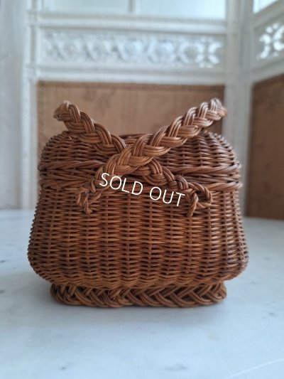 画像13: アンティークドールバスケット