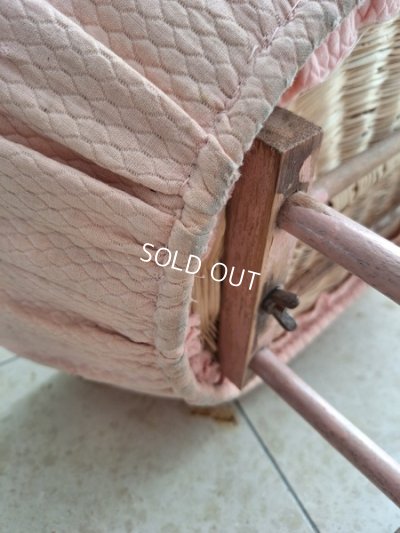 画像20: アンティークドールベッド