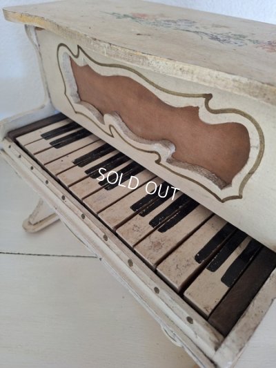 画像3: アンティークフレンチトイピアノ
