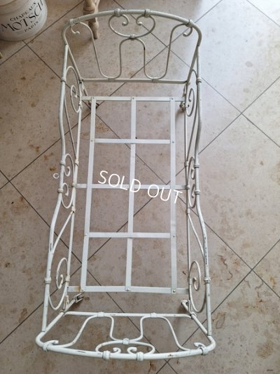 画像7: アンティークアイアンドールベッド