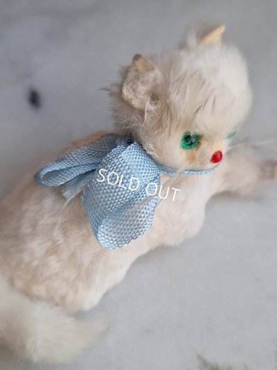 画像8: バスケット付猫