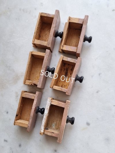 画像20: アンティークトイショップ