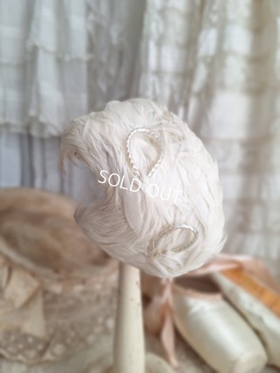 dollhat