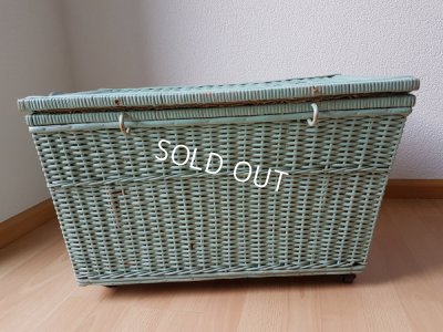 画像12: キャスター付きバスケット