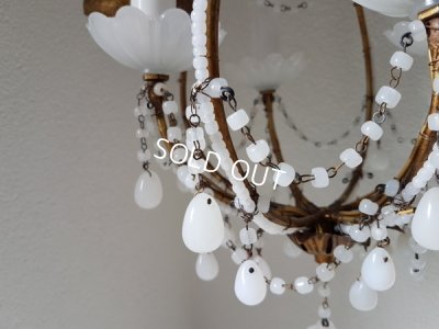 画像10: ホワイトオパリンガラスシャンデリア