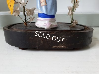 画像13: ガラスドーム付マリアとエンジェル像