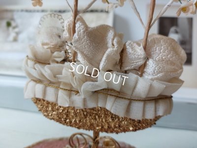 画像9: ガラスドーム付イエスワックスベビー