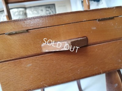 画像11: 猫脚の小さなソーイングボックス