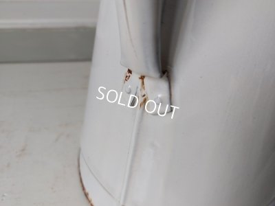 画像11: エトワール社ホーロー手描き花柄ピッチャー