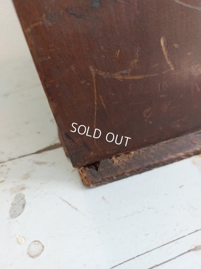 画像18: アンティークイニシャルテープキャビネット