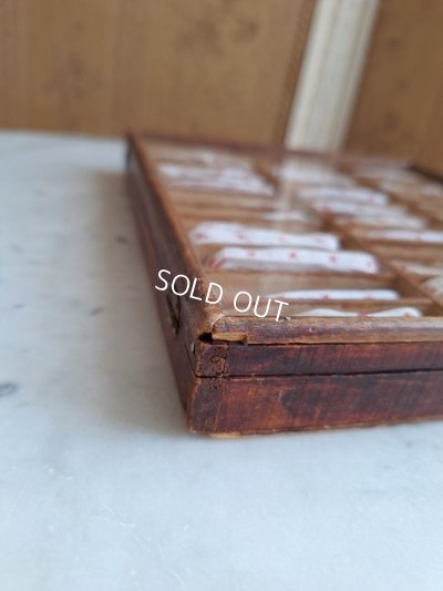 画像14: イニシャルテープ付ボックス