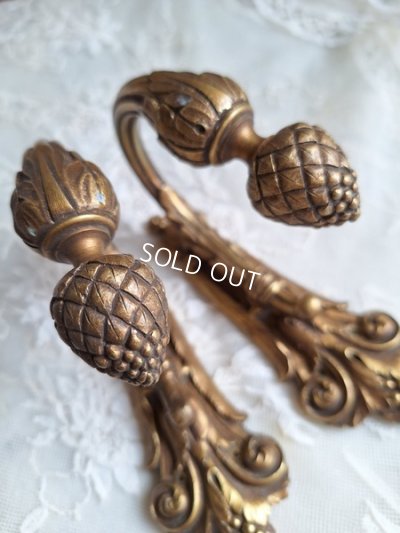 画像2: アンティークペア真鍮カーテンフック