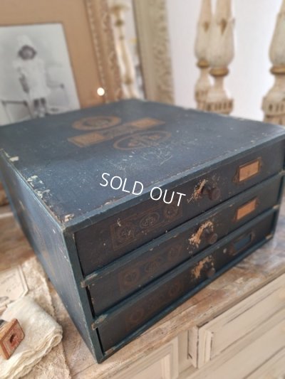 C&Bspoolcabinet