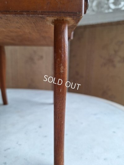 画像12: アンティーク猫脚小さなソーイングボックス