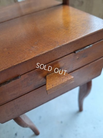 画像4: アンティーク猫脚小さなソーイングボックス