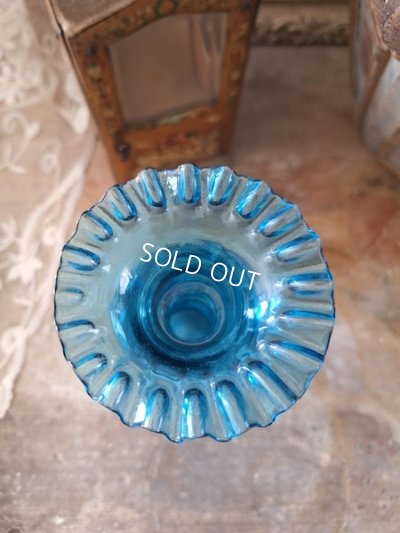 画像5: アンティークブルーガラス一輪挿し