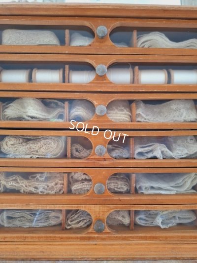 画像2: アンティークスプールキャビネット