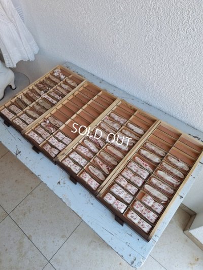 画像23: アンティークイニシャルテープキャビネット