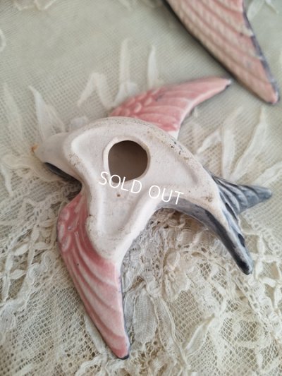 画像7: アンティーク陶器ツバメ2羽セット