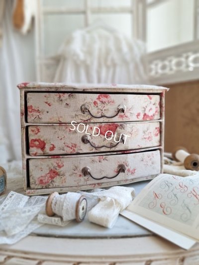 antiquecartonnage
