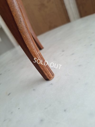 画像7: 小さな猫脚ソーイングボックス