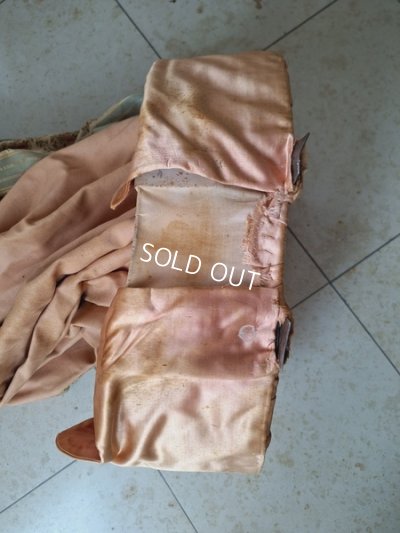 画像33: アンティークカーテン付天蓋