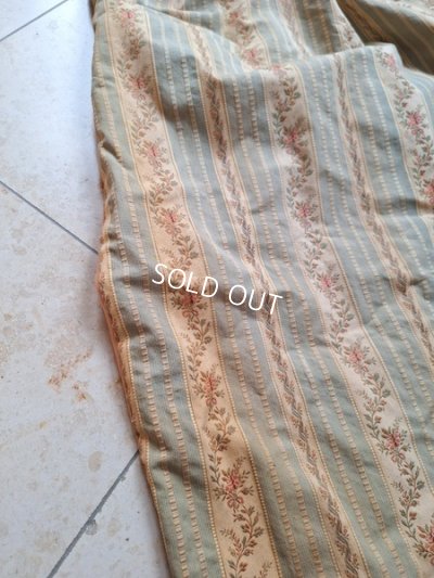 画像11: アンティークカーテン付天蓋