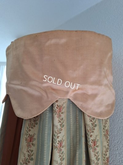 画像8: アンティークカーテン付天蓋