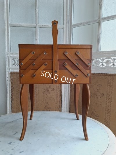 画像3: アンティーク猫脚ソーイングボックス