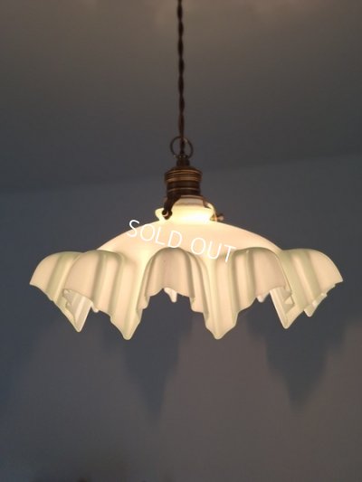 画像2: アンティークオパリンガラスシェード