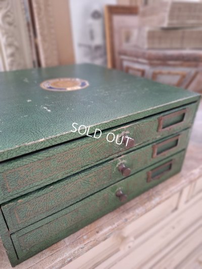 cable louis D'orcabinet