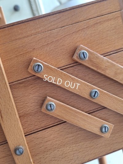 画像7: 小さな猫脚ソーイングボックス
