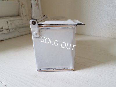 画像6: エトワール社白手描き花柄アリュメット缶