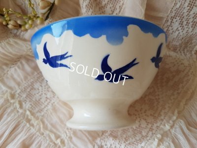 画像3: バドンヴィレーツバメ柄カフェオレボウル