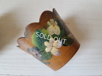 画像8: Spa木製手描きすみれとマーガレット柄エッグスタンド