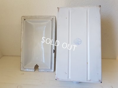 画像10: アンティ―ク白ホーローHerlingeケース