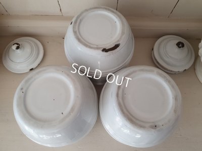 画像9: アンティークホーロー白キャニスター