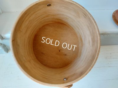 画像9: 木製ビスケットボックス