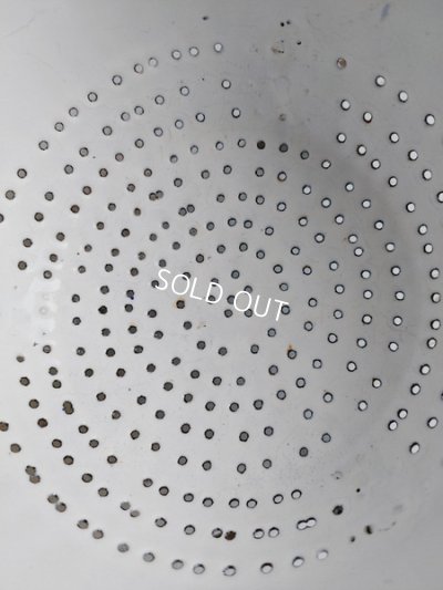 画像10: アンティークホーロー白猫脚コランダー