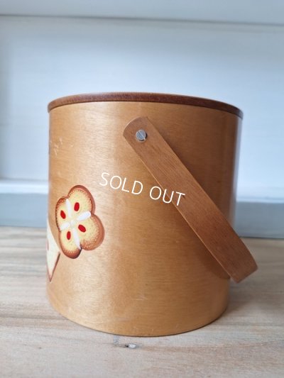 画像13: 木製ビスケットボックス