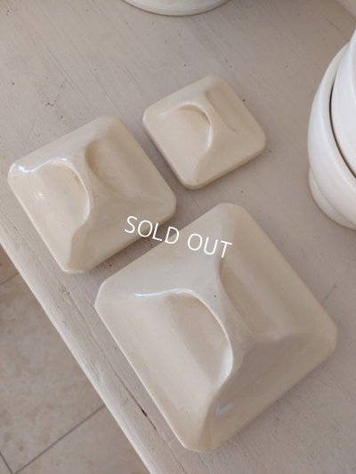 画像10: バドンヴィレ花柄陶器キャニスター