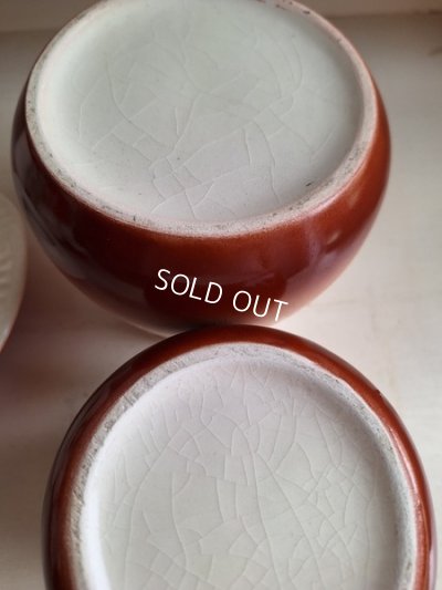 画像15: 陶器製のきのこキャニスター