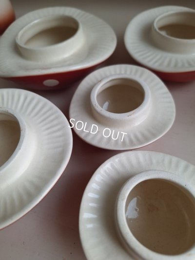 画像20: 陶器製のきのこキャニスター