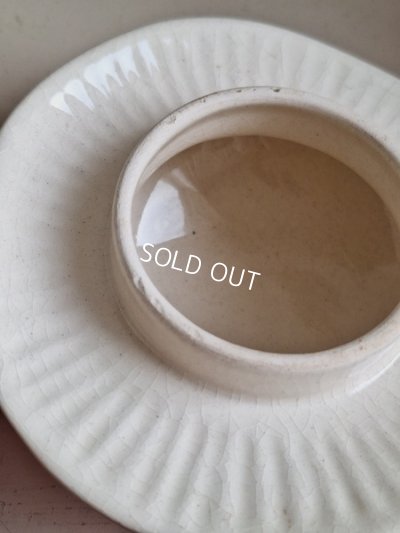 画像21: 陶器製のきのこキャニスター