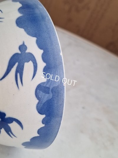 画像9: ツバメ柄カフェオレボウル