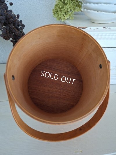 画像11: 木製ビスケットボックス