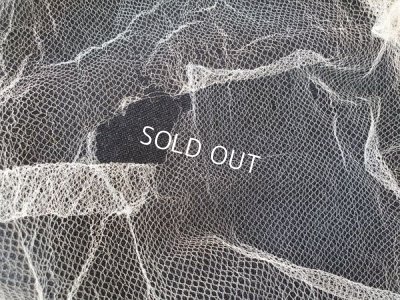 画像14: ベール付きワックスフラワーティアラ