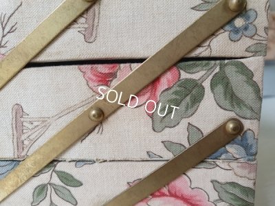 画像9: アンティークカルトナージュソーイングボックス