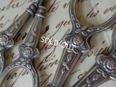 画像3: ローズ柄シルバーソーイングセット