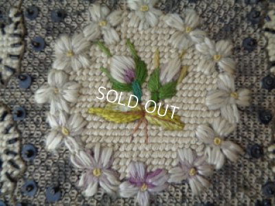 画像2: すみれ刺繍ウォールデコレーション